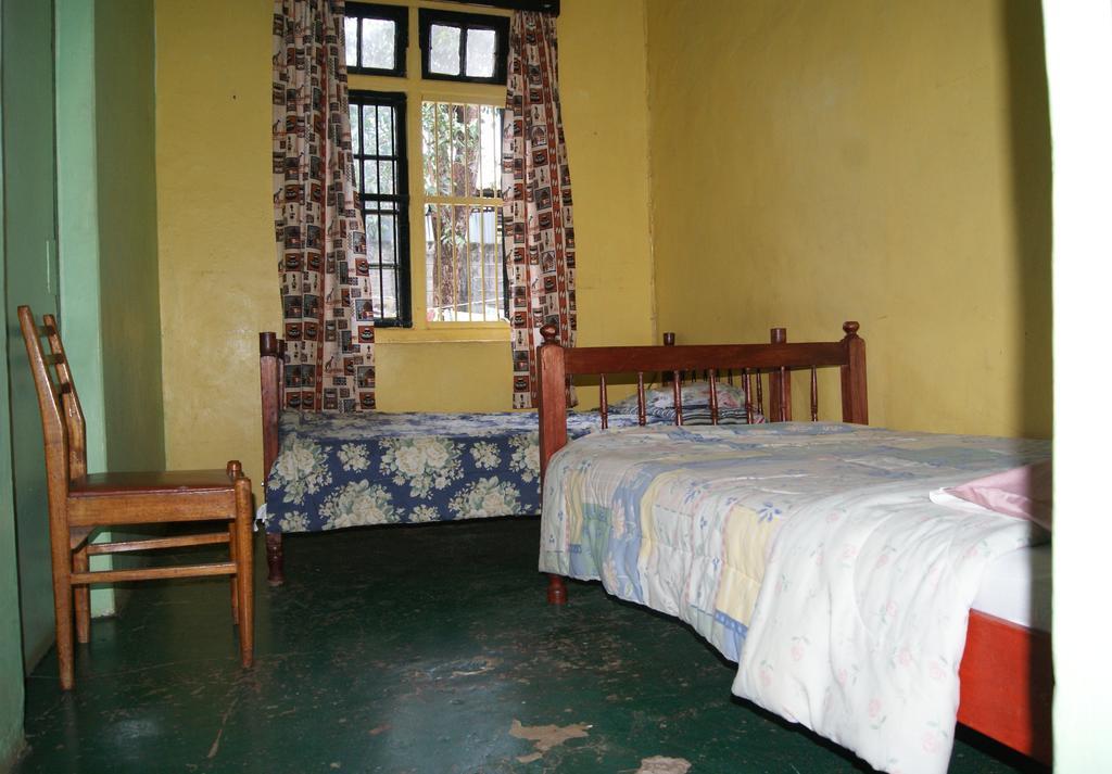 نزل نيروبيفي Manyatta Backpackers الغرفة الصورة